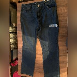 Lee jean pants medium 18